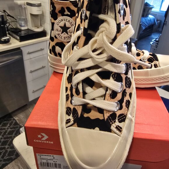 Converse Chuck 70 Hi Leopard Print Women's Sneakers Shoes A14945C Size 9 NEW - Picture 2 of 13